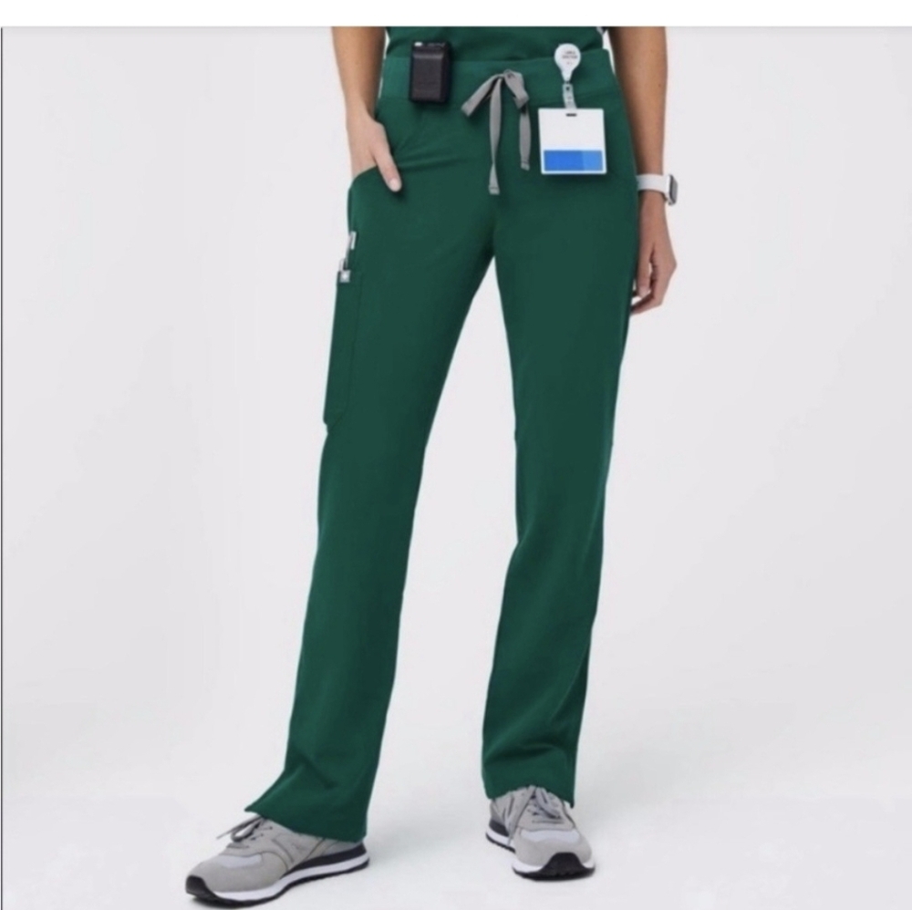 Figs  Kate Cargo Scrub Pants Sz.S/P  Hunter Green